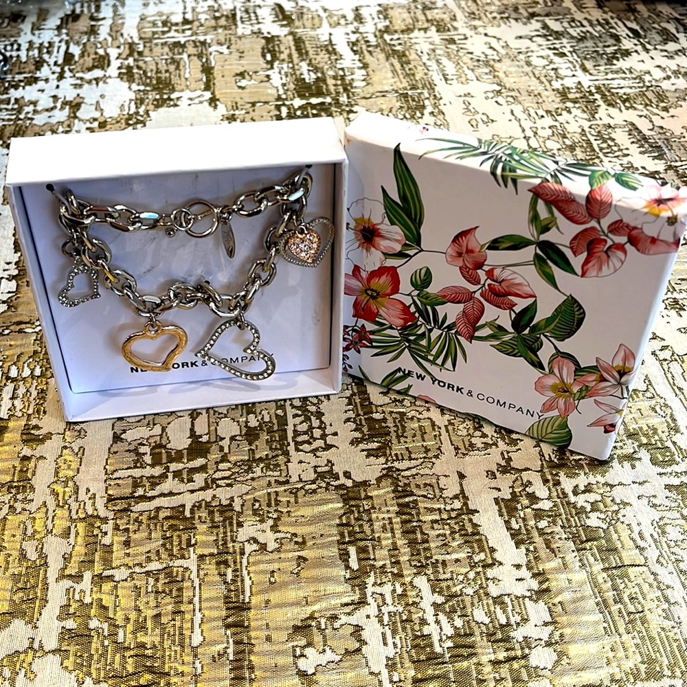 New York and company adorable toggle charm bracelet! NIB